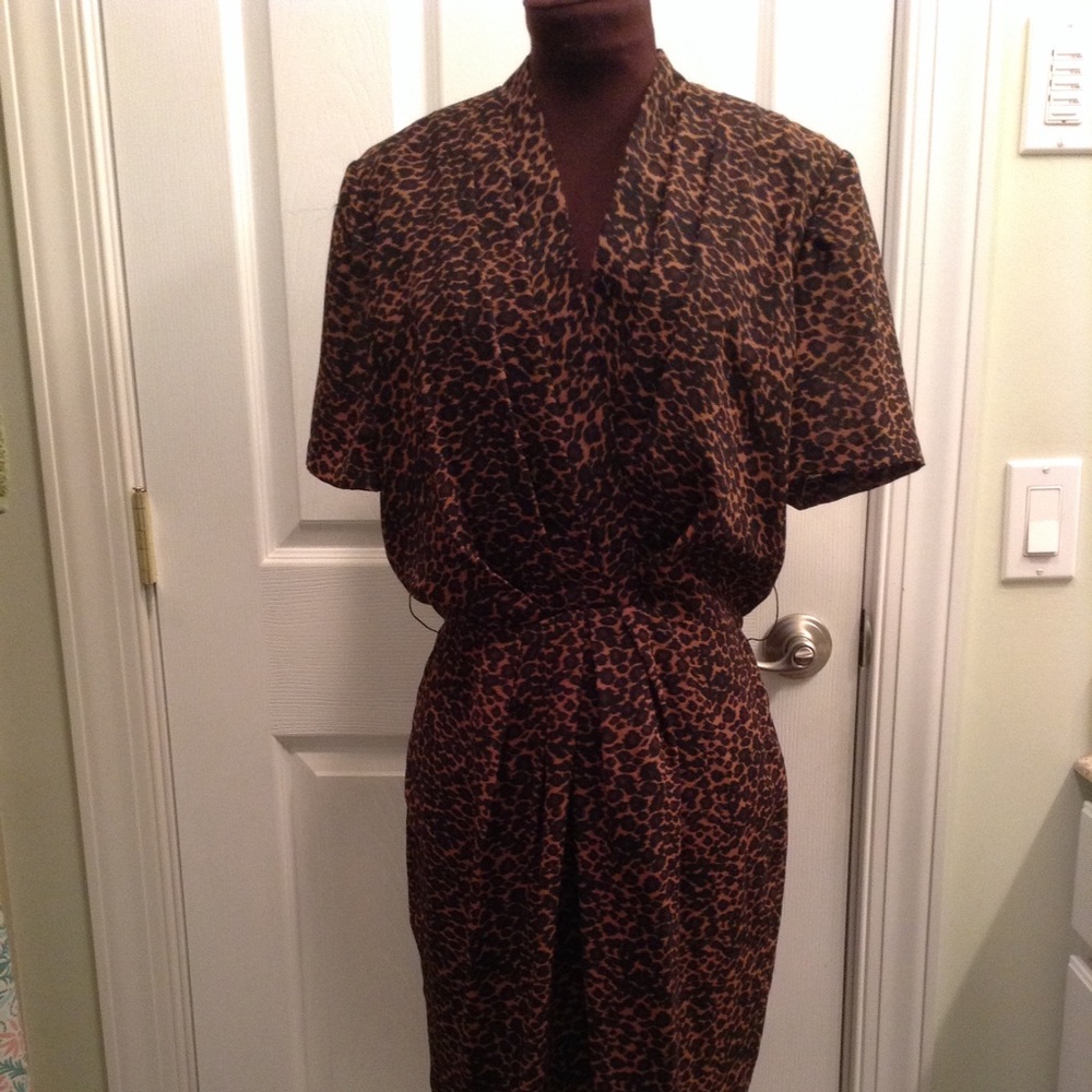 Leopard print dress PRICE ✂️